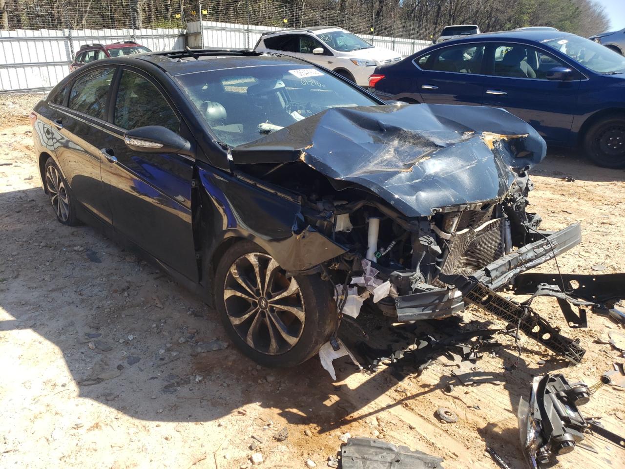 HYUNDAI SONATA SE 2014 with VIN 5NPEC4AC9EH814686 - Photo from auction