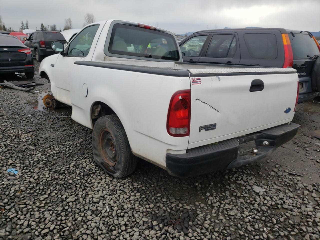 Photo 3 from auction – 1997 FORD F150 with VIN 1FTDF1728VKC97236
