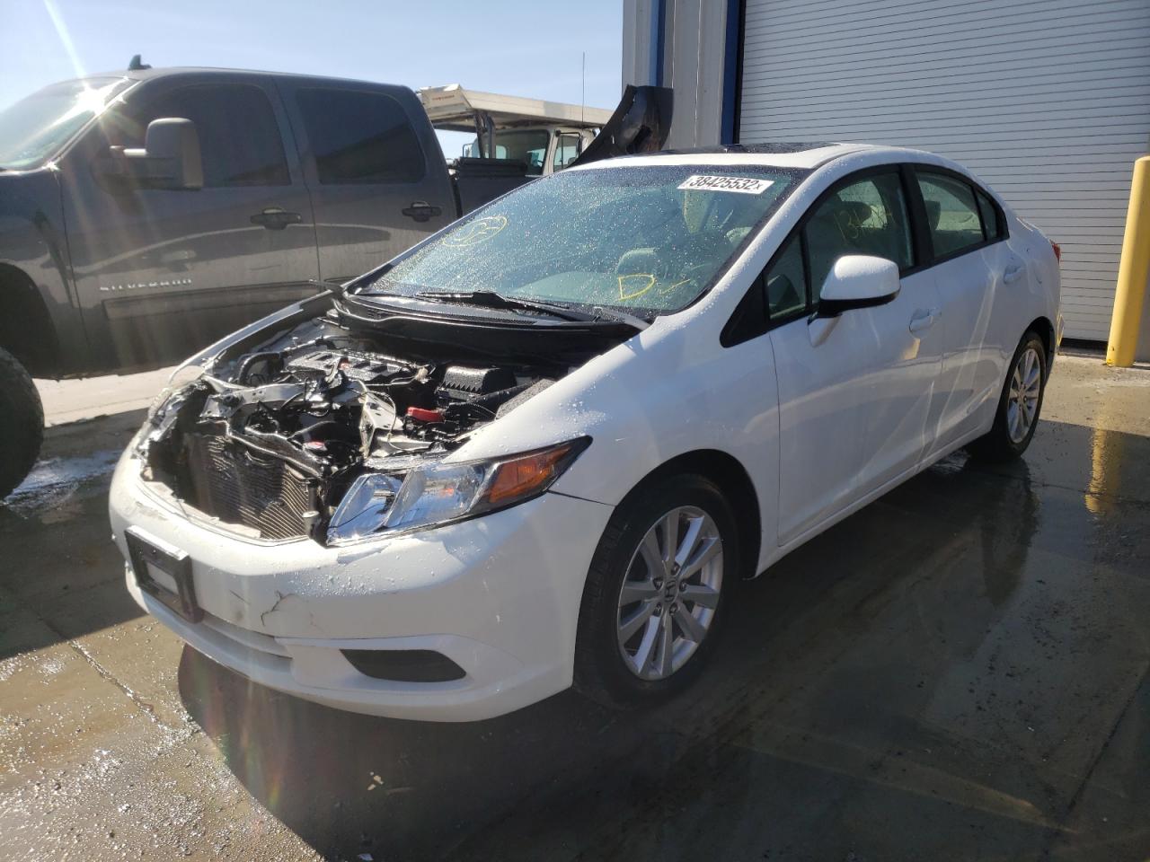 Photo 2 from auction – 2012 HONDA CIVIC EXL with VIN 19XFB2F94CE317443