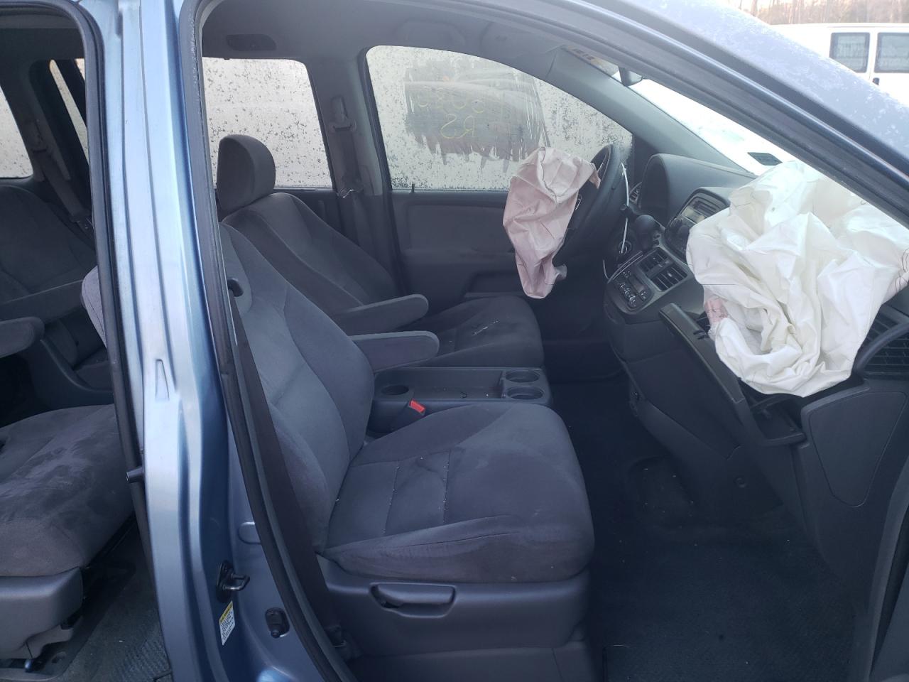 Photo 5 from auction – 2005 HONDA ODYSSEY EX with VIN 5FNRL38445B125650