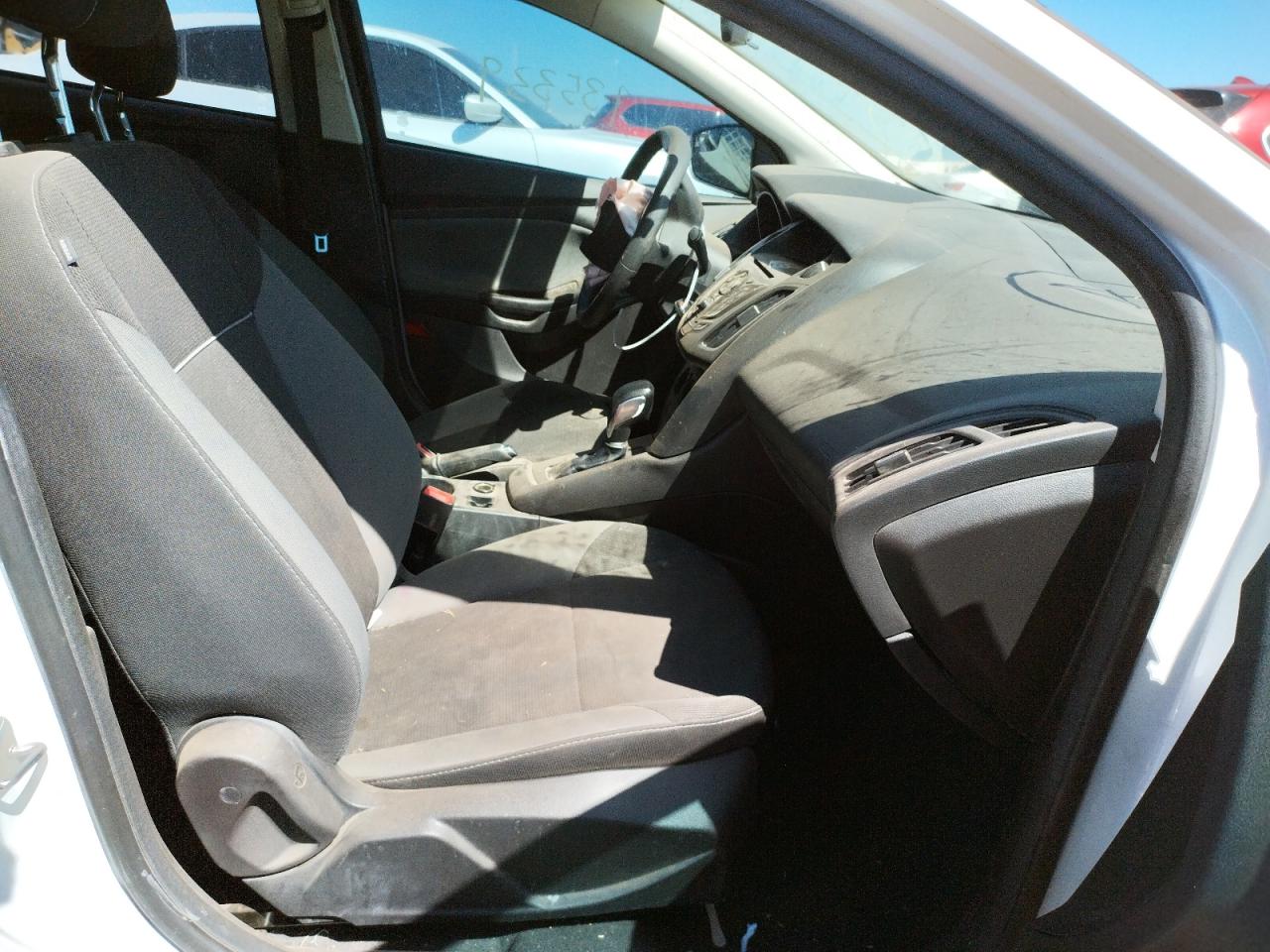 Photo 5 from auction – 2014 FORD FOCUS S with VIN 1FADP3E25EL282849