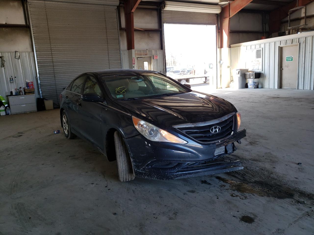 HYUNDAI SONATA GLS 2012 with VIN 5NPEB4AC0CH497283 - Photo from auction
