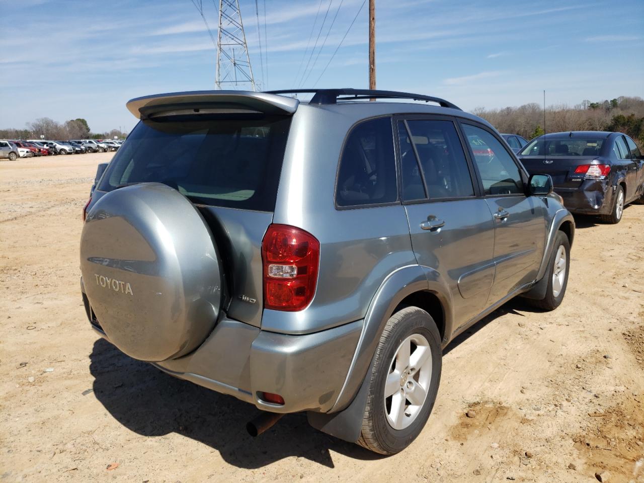 صورة رقم 4 من المزاد - 2005 TOYOTA RAV4 مع VIN JTEHD20V450050983