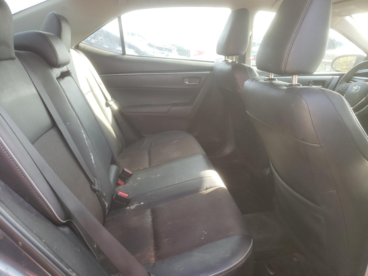 Photo 6 from auction – 2015 TOYOTA COROLLA L with VIN 2T1BURHE2FC241056