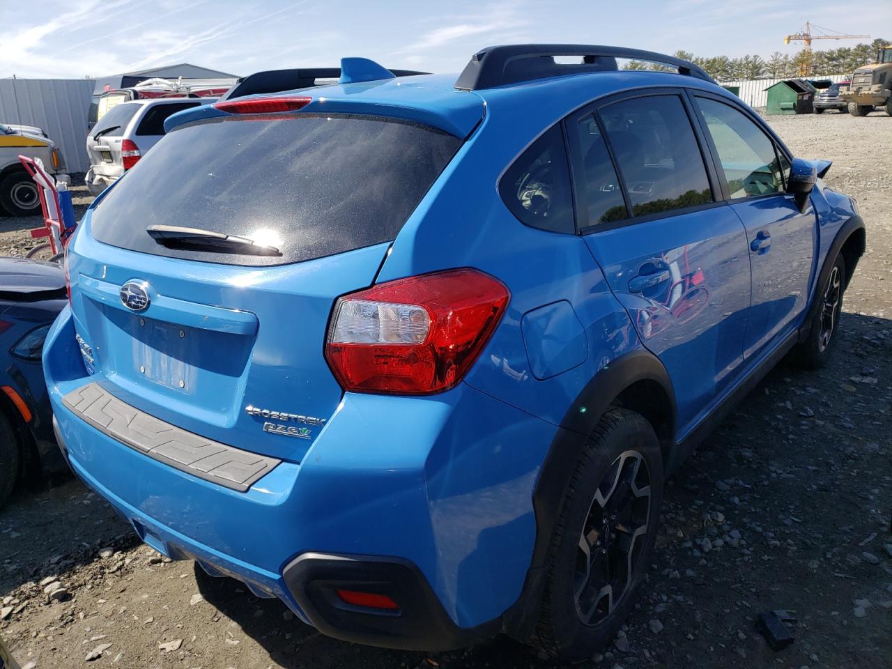 Photo 4 from auction – 2016 SUBARU CROSSTREK with VIN JF2GPAKC5GH336893