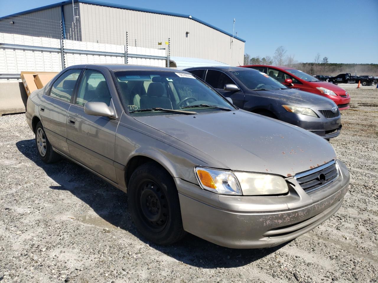 Photo 1 from auction – 2000 TOYOTA CAMRY CE with VIN 4T1BG22K4YU653543