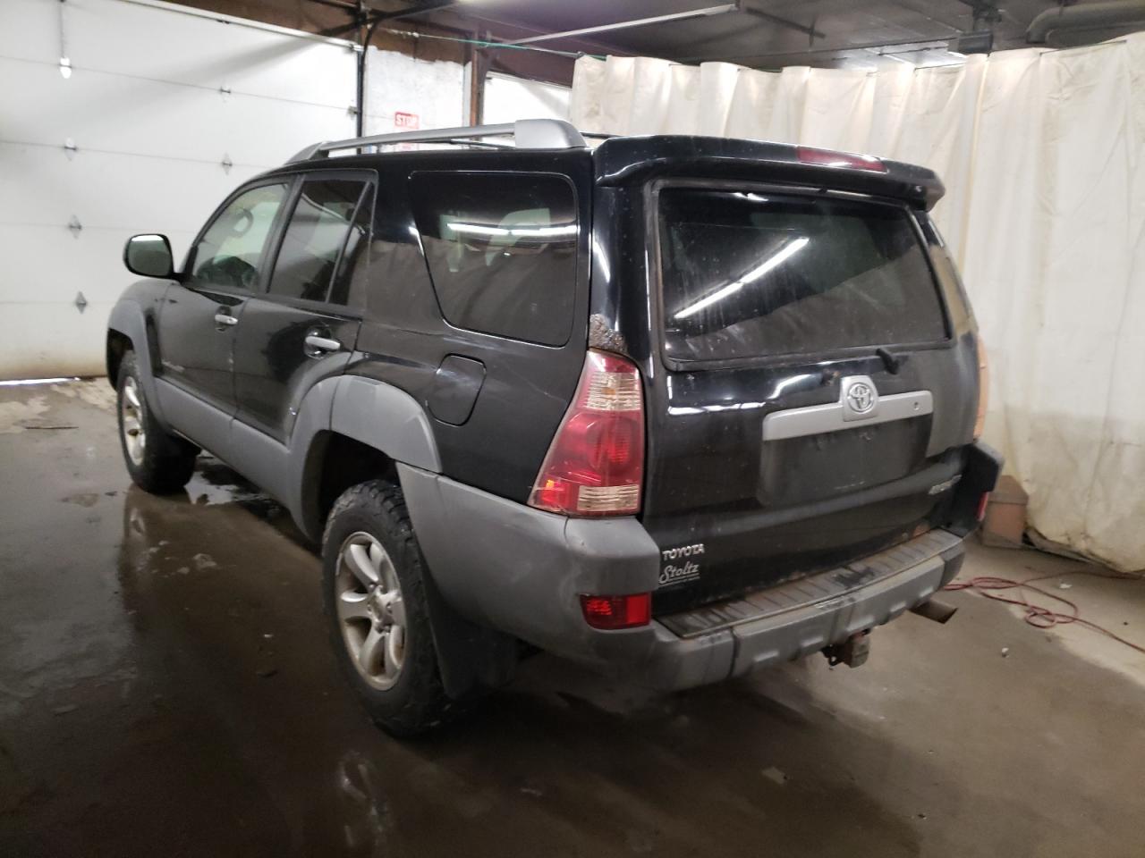 Photo 3 from auction – 2003 TOYOTA 4RUNNER SR with VIN JTEBU14R030011947