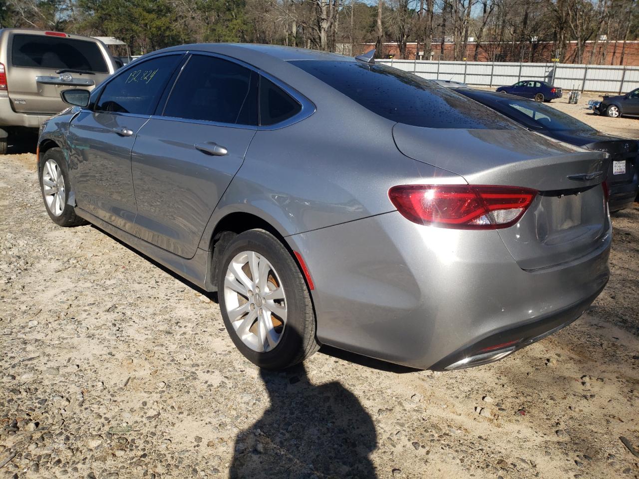 Photo 3 from auction – 2017 CHRYSLER 200 LIMITE with VIN 1C3CCCAG2HN510029