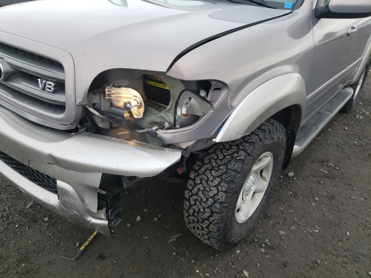 Photo 9 from auction – 2002 TOYOTA SEQUOIA SR with VIN 5TDBT44A62S065641