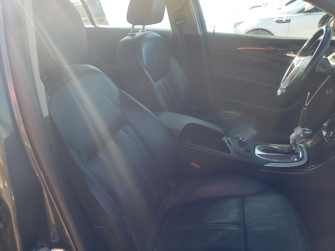 Photo 5 from auction – 2011 BUICK REGAL CXL with VIN W04G15GV4B1088276