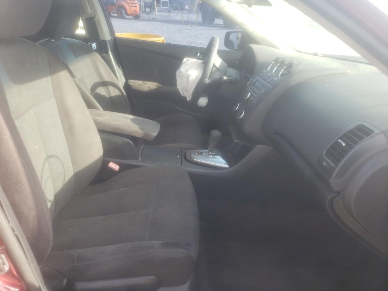 Photo 5 from auction – 2012 NISSAN ALTIMA with VIN 1N4AL2AP4CN545117