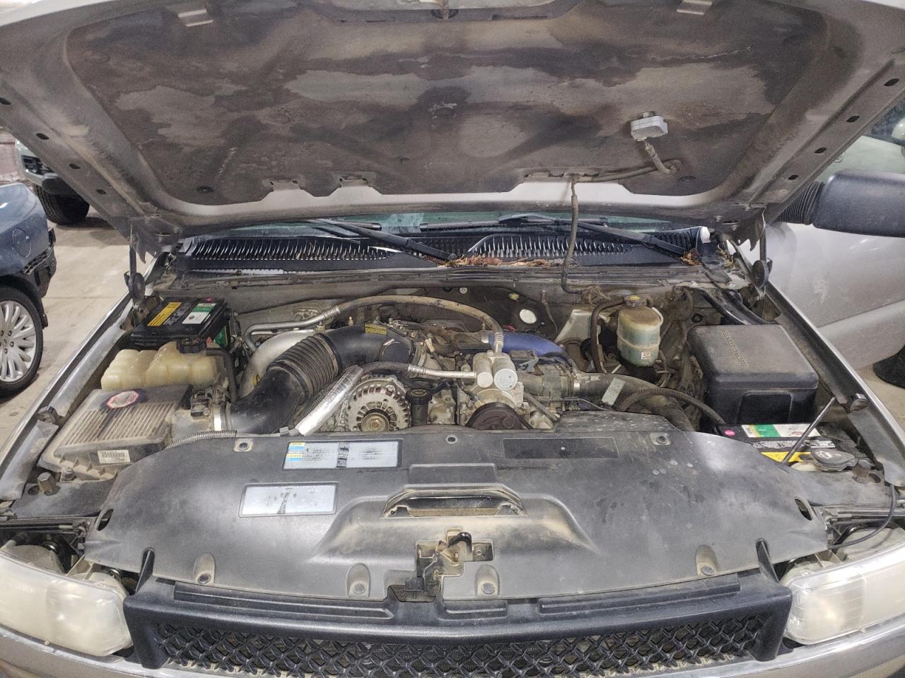 Photo 7 from auction – 2002 CHEVROLET SILVERADO with VIN 1GCHK29182E169970