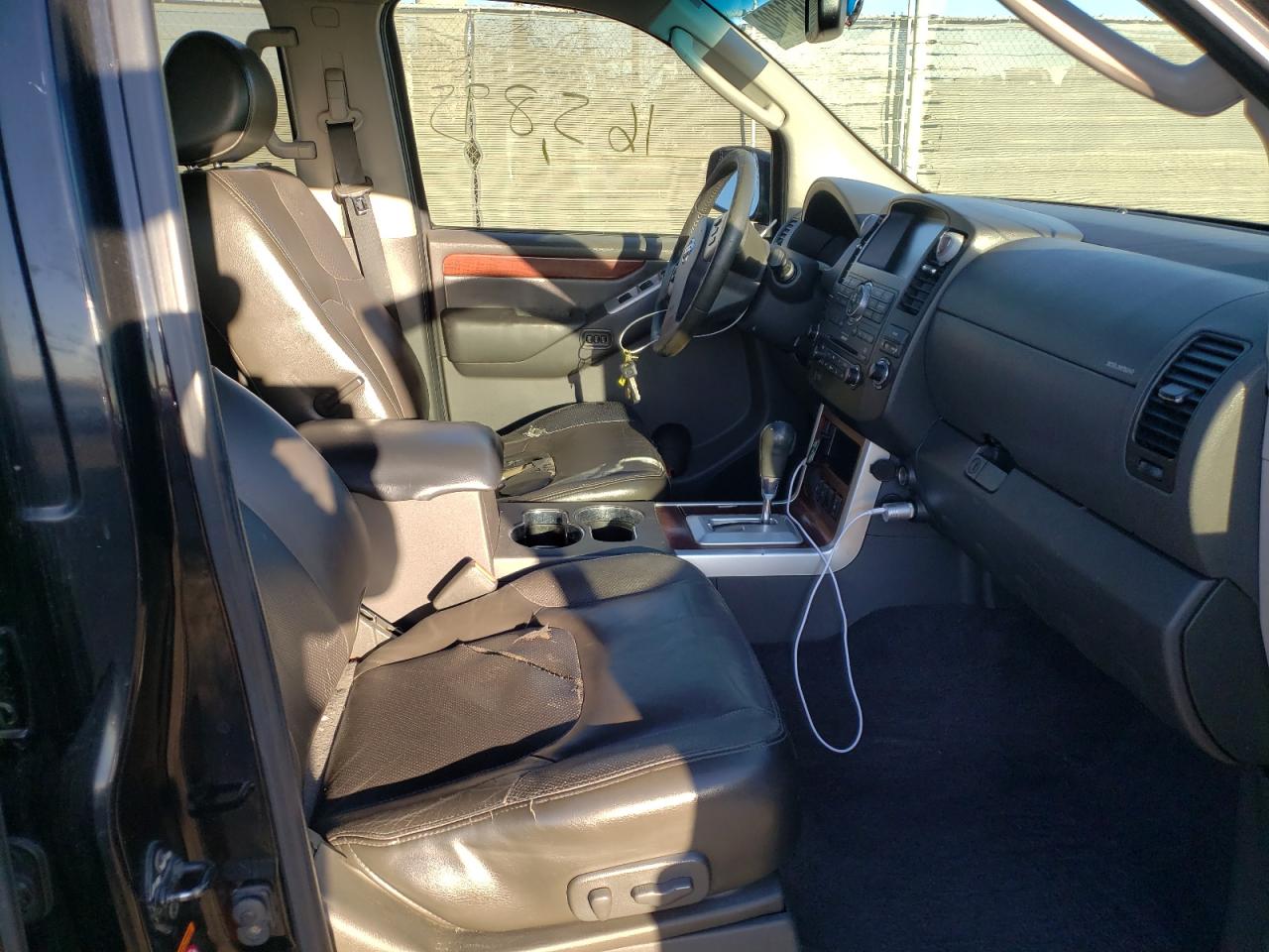 Photo 5 from auction – 2008 NISSAN PATHFINDER with VIN 5N1BR18A48C624245