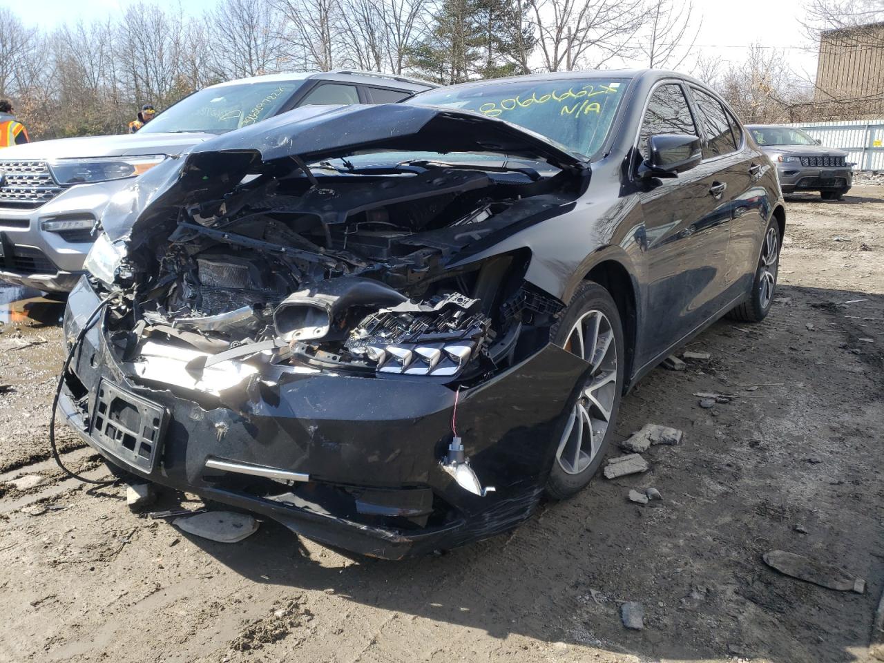 Photo 2 from auction – 2015 ACURA TLX TECH with VIN 19UUB3F57FA004700