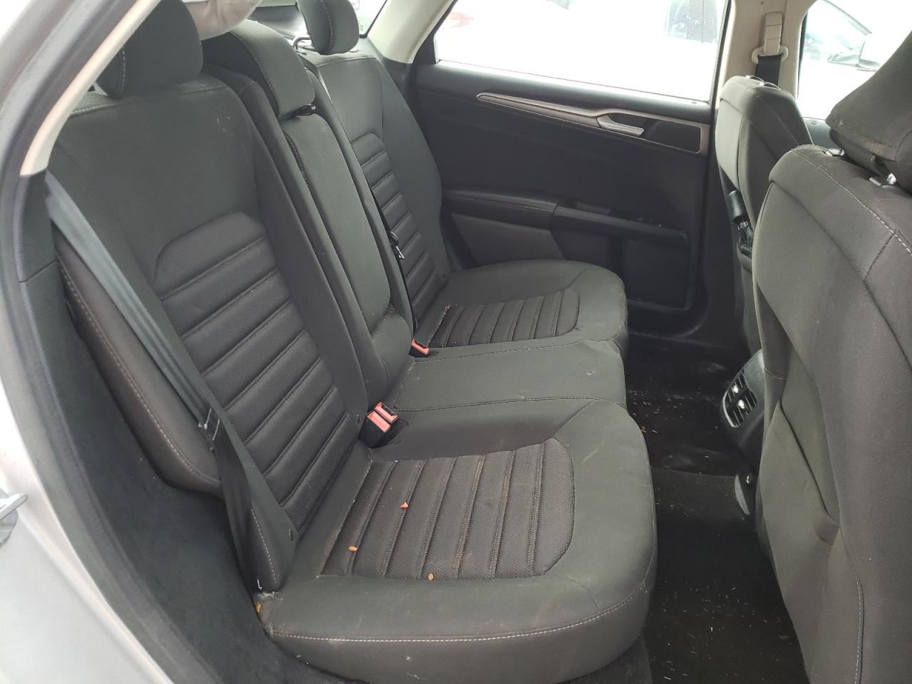 Photo 6 from auction – 2017 FORD FUSION SE with VIN 3FA6P0H77HR212080