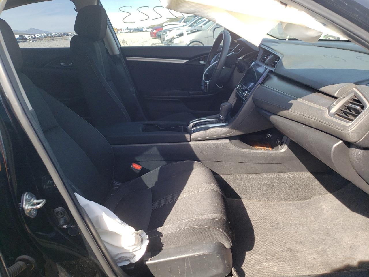 Photo 5 from auction – 2016 HONDA CIVIC EX with VIN 19XFC1F33GE041443