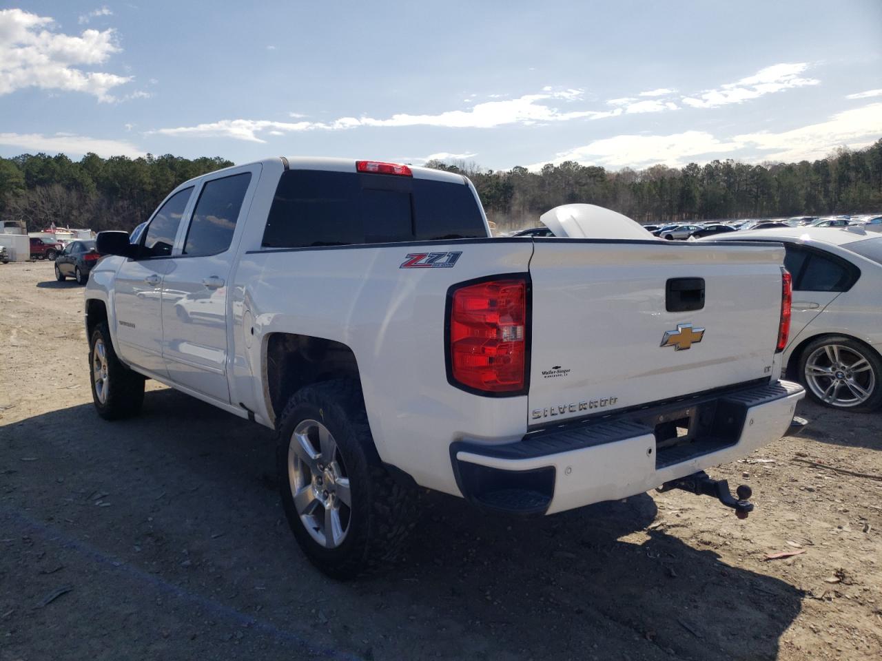 Photo 3 from auction – 2016 CHEVROLET SILVERADO with VIN 3GCUKREC9GG159902