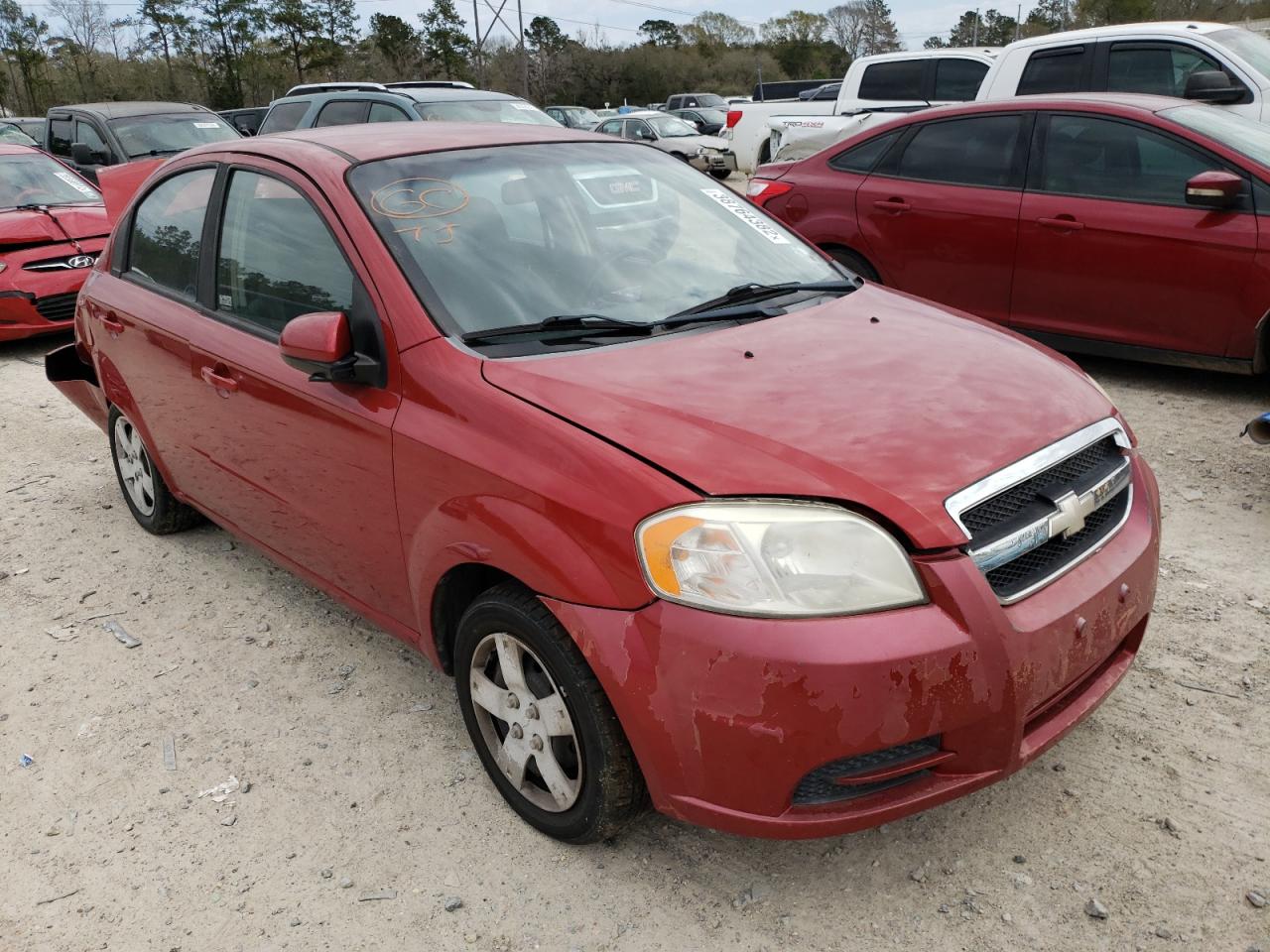 CHEVROLET AVEO LS 2010 with VIN KL1TD5DE8AB119304 - Photo from auction