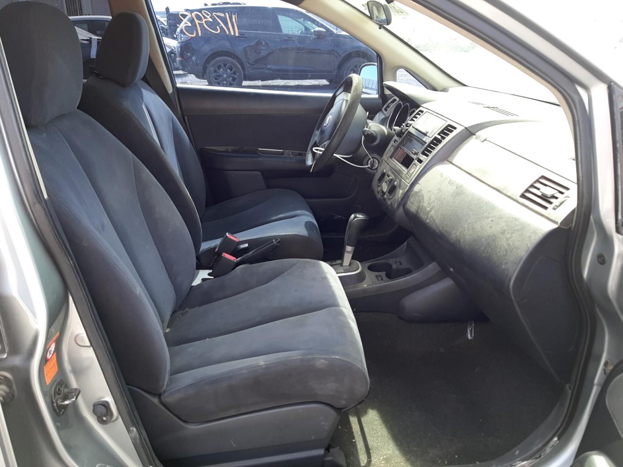 Photo 5 from auction – 2008 NISSAN VERSA S with VIN 3N1BC13E68L419999
