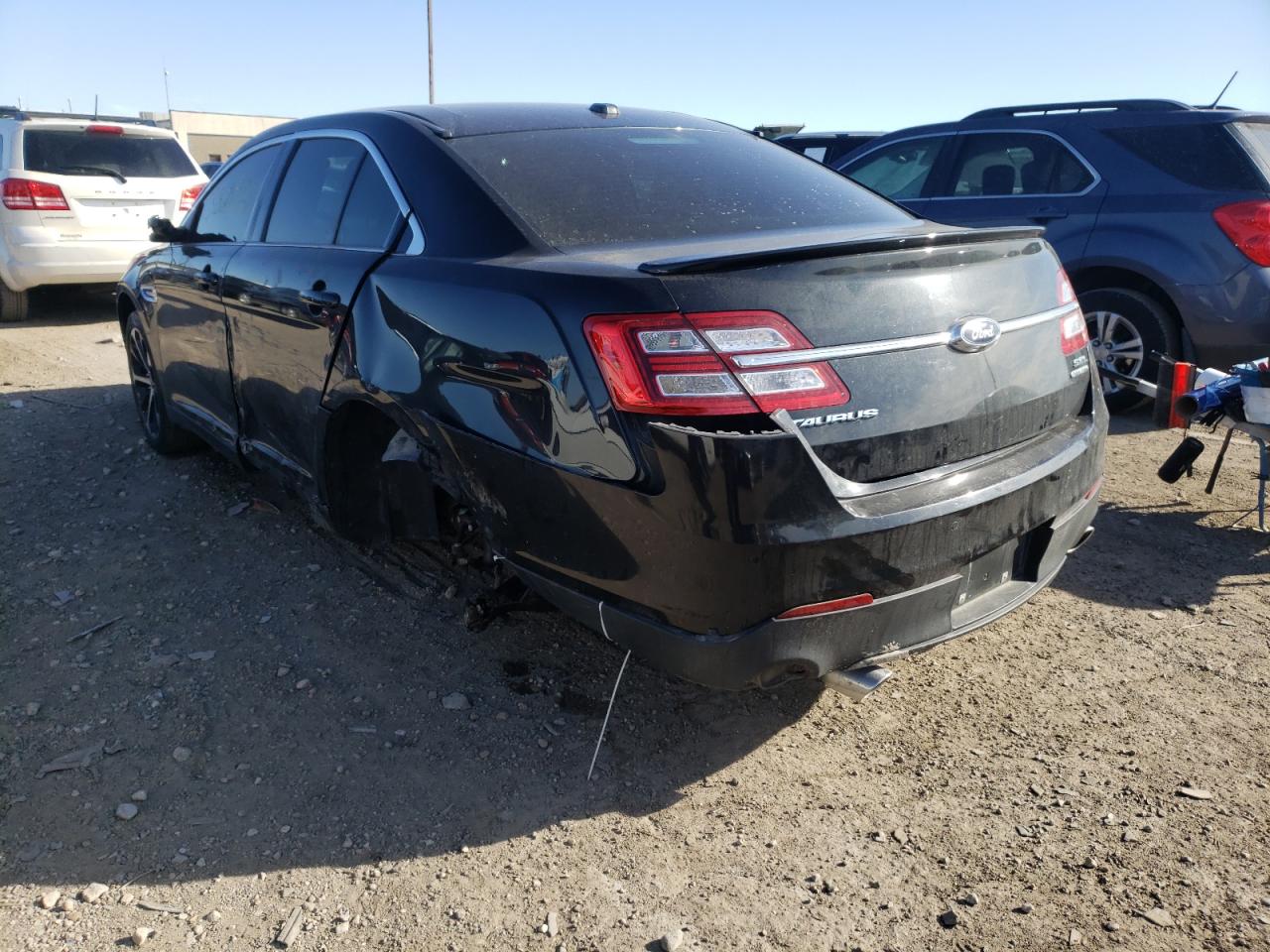 Photo 3 from auction – 2015 FORD TAURUS SEL with VIN 1FAHP2E86FG100392