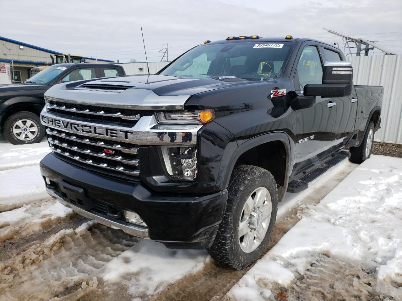 Photo 2 from auction – 2020 CHEVROLET SILVERADO with VIN 1GC4YPEY5LF162080