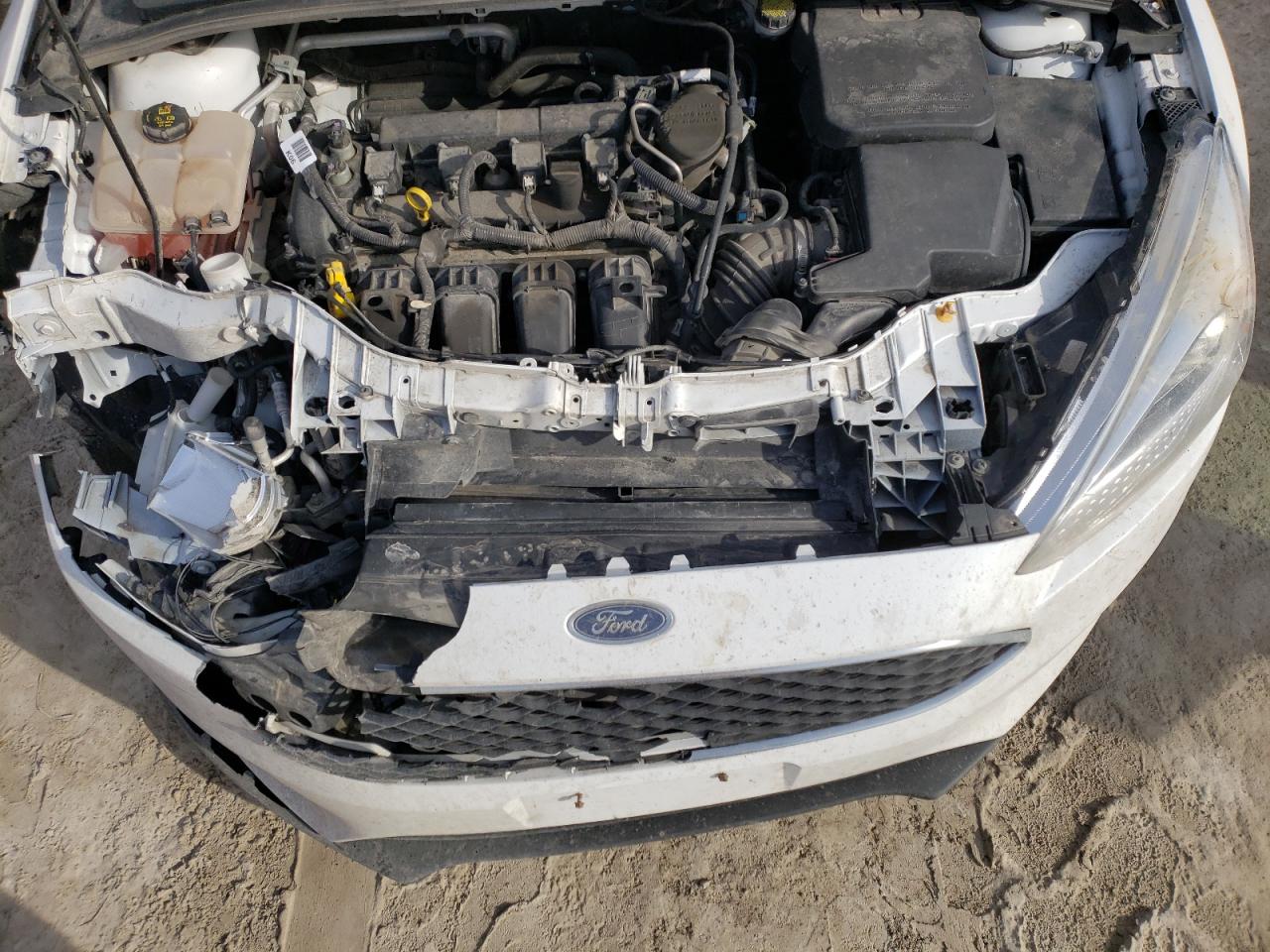 Photo 7 from auction – 2015 FORD FOCUS S with VIN 1FADP3E24FL375976