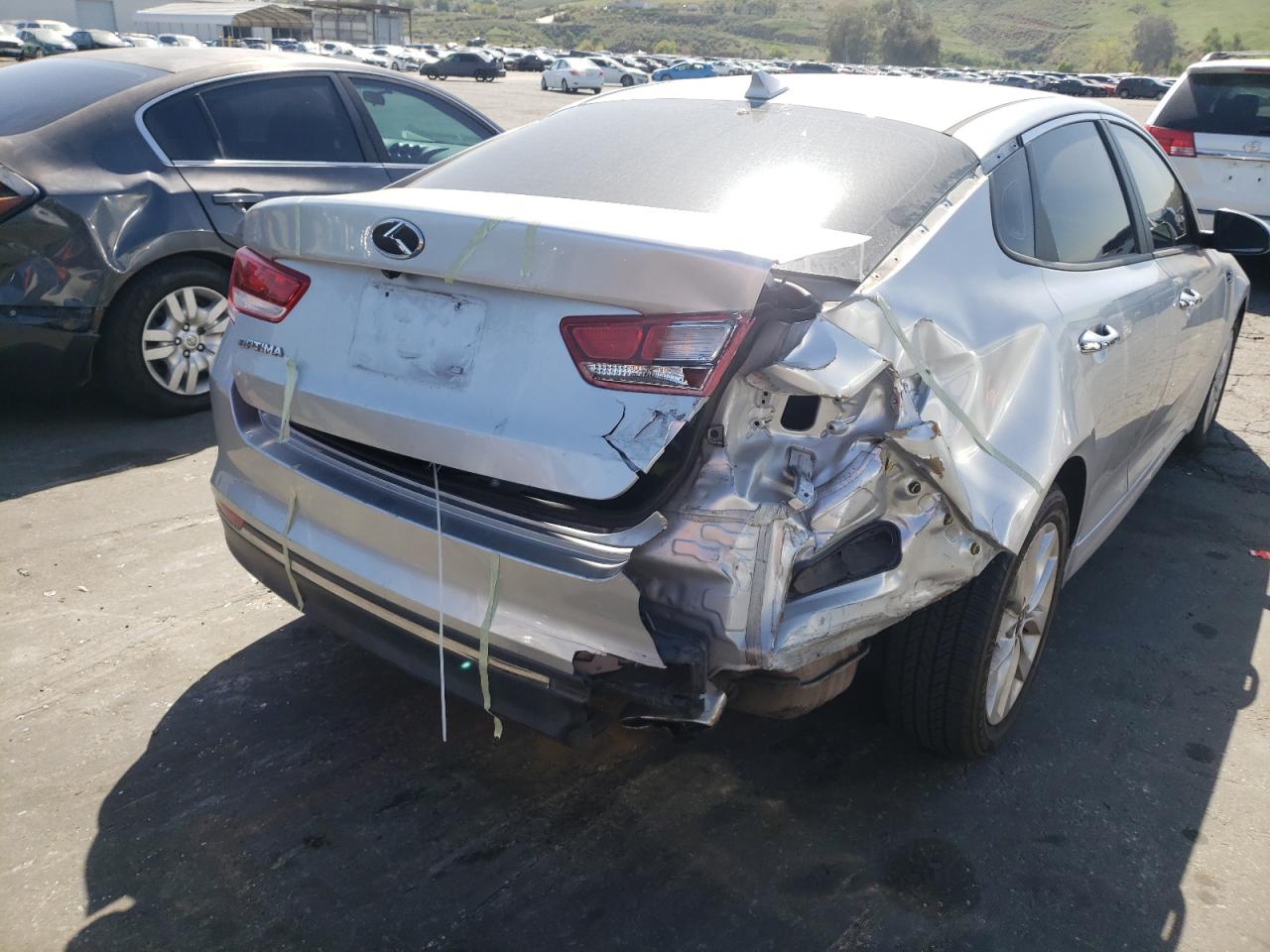 Photo 9 from auction – 2016 KIA OPTIMA LX with VIN 5XXGT4L33GG035823