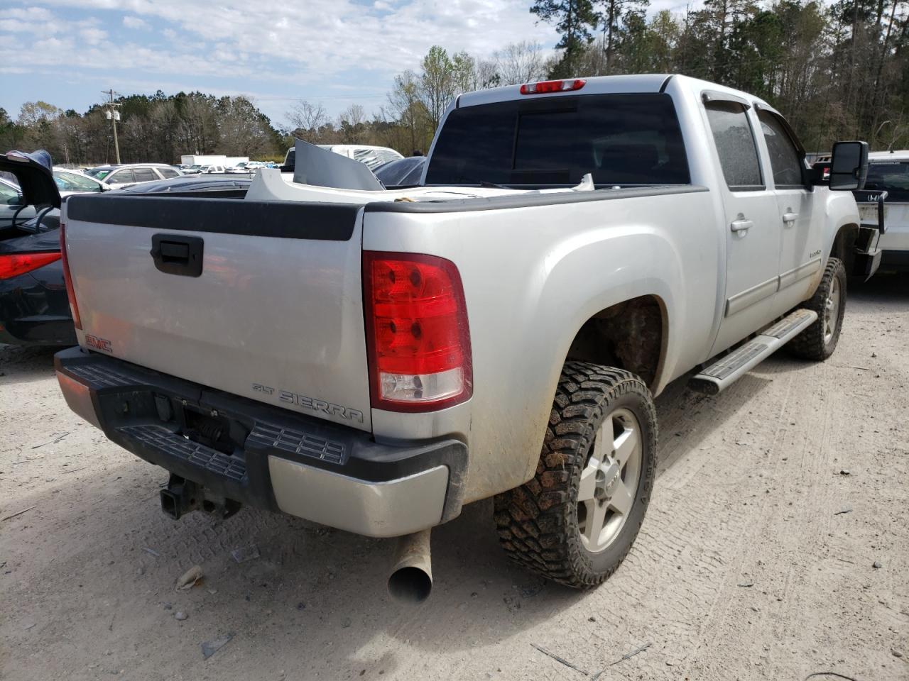 Photo 4 from auction – 2014 GMC SIERRA K25 with VIN 1GT121E89EF176455