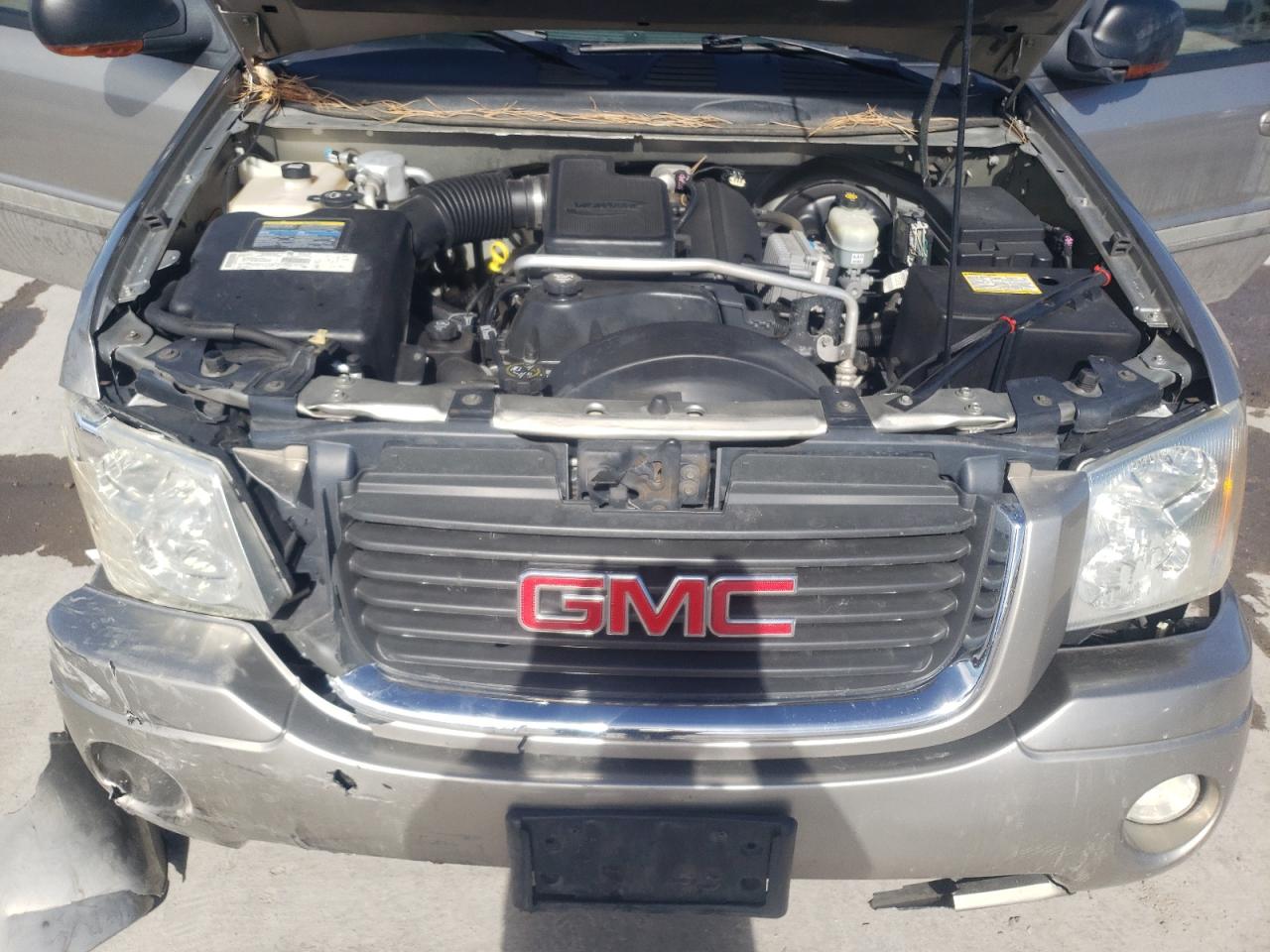 Photo 7 from auction – 2003 GMC ENVOY SLE with VIN 1GKDT13SX32336179