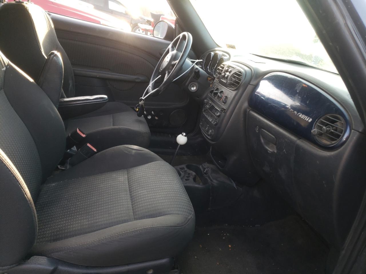 Photo 5 from auction – 2005 CHRYSLER PT CRUISER with VIN 3C3EY55E35T327667