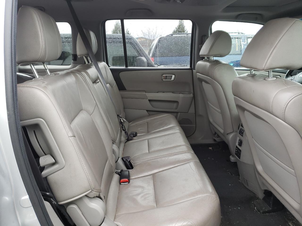 Photo 6 from auction – 2012 HONDA PILOT EXL with VIN 5FNYF4H64CB045885