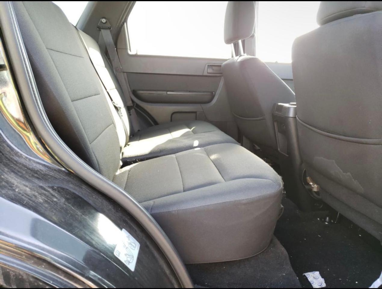 Photo 6 from auction – 2011 FORD ESCAPE XLT with VIN 1FMCU9DG0BKB45460