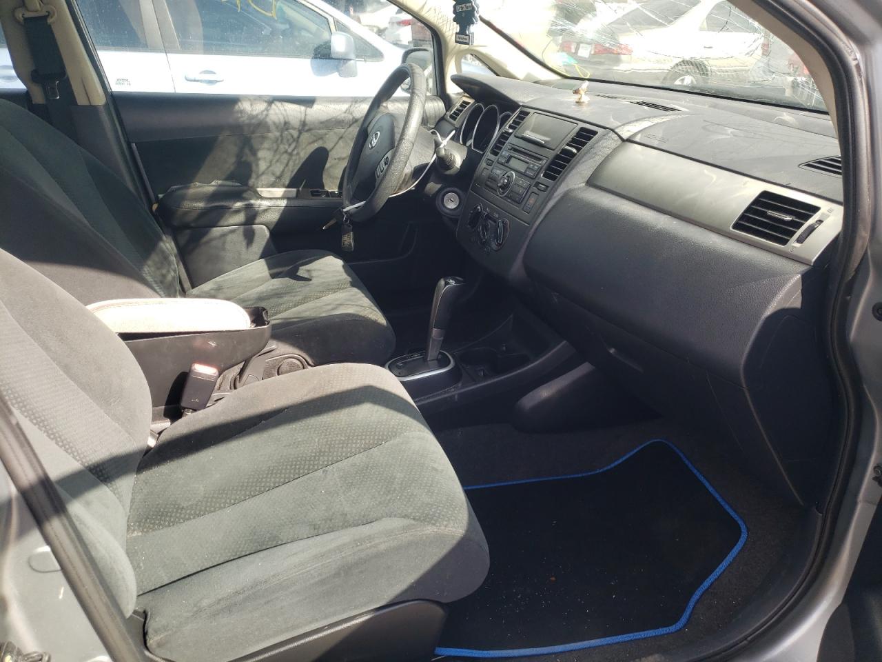 Photo 5 from auction – 2011 NISSAN VERSA S with VIN 3N1BC1CP7BL406557