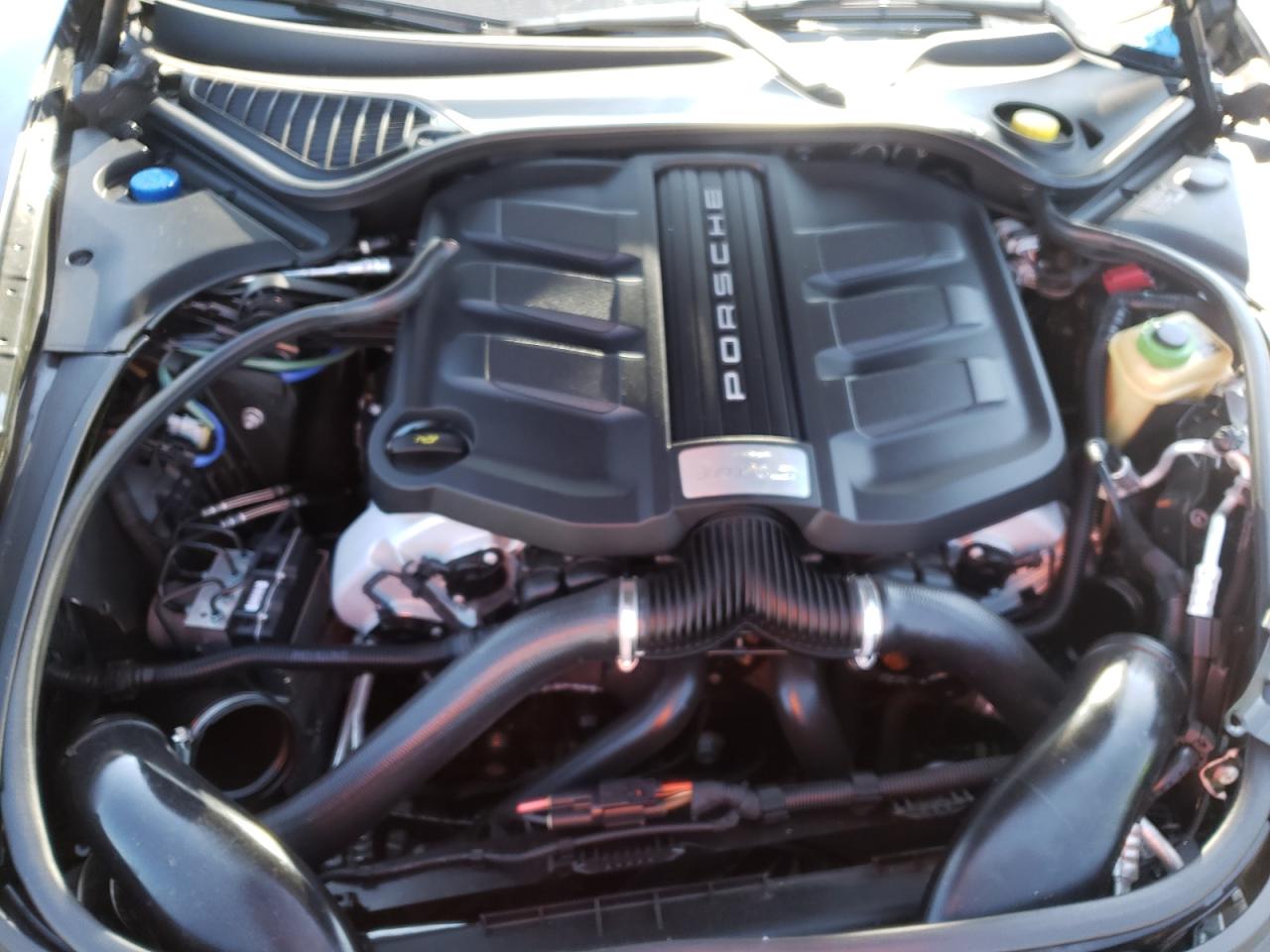 Photo 7 from auction – 2014 PORSCHE PANAMERA S with VIN WP0AB2A71EL056122