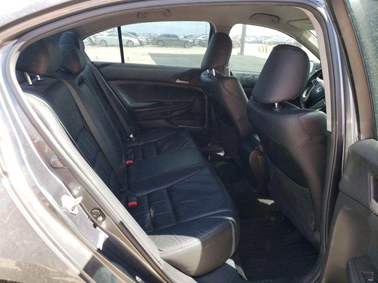 Photo 6 from auction – 2012 HONDA ACCORD with VIN 1HGCP2F61CA238620