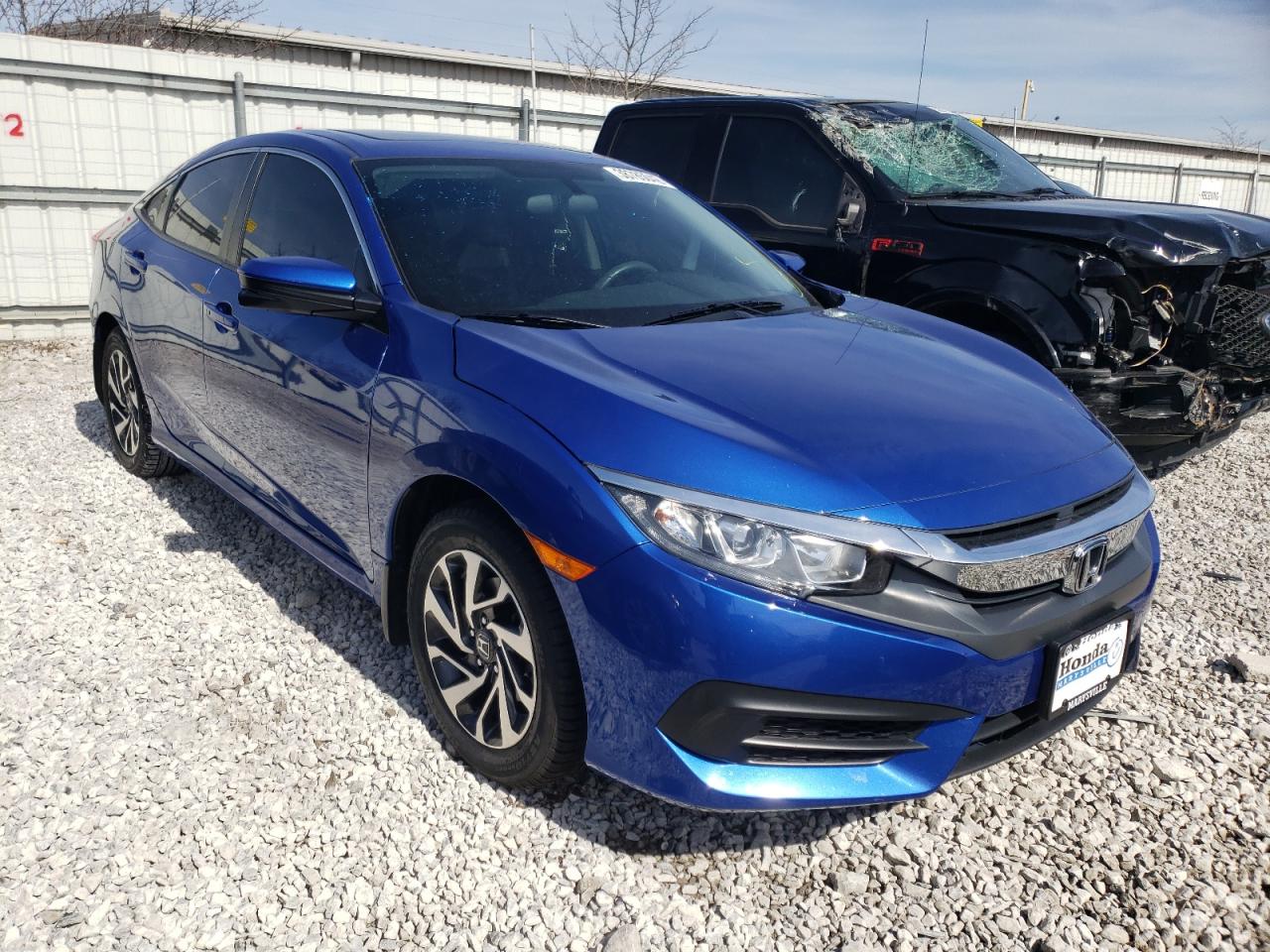 HONDA CIVIC EX 2016 con VIN 19XFC2F76GE072677 - Foto de la subasta