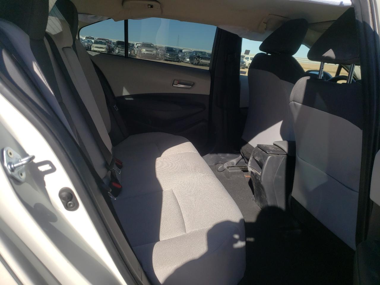 Photo 6 from auction – 2021 TOYOTA COROLLA LE with VIN JTDEPMAEXMJ140155