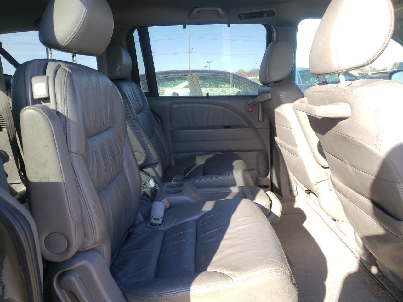 Photo 6 from auction – 2010 HONDA ODYSSEY EX with VIN 5FNRL3H64AB053960