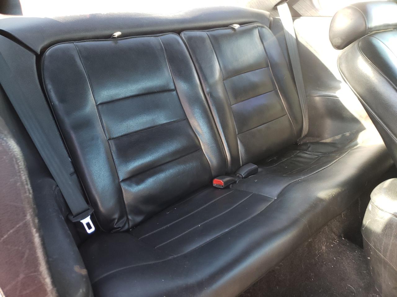 Photo 6 from auction – 1998 FORD MUSTANG with VIN 1FAFP4047WF187460