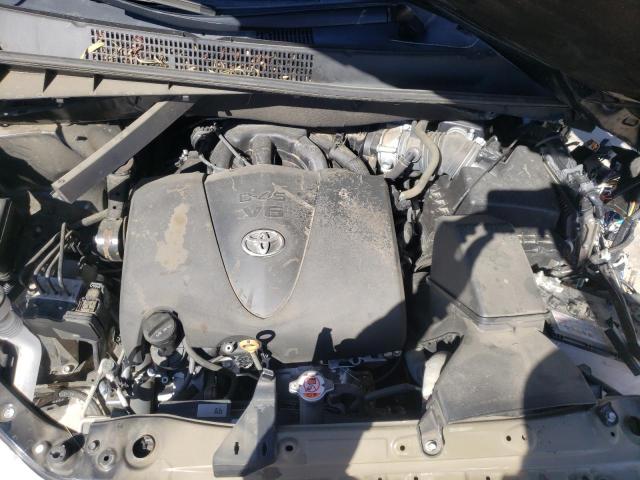 Photo 7 from auction – 2018 TOYOTA HIGHLANDER with VIN 5TDJZRFHXJS537954