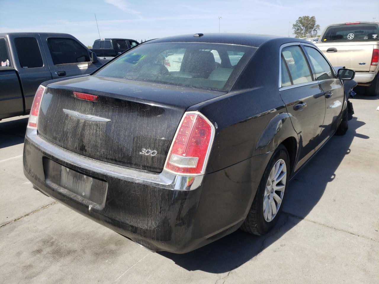 Photo 4 from auction – 2013 CHRYSLER 300 with VIN 2C3CCAAG3DH551177