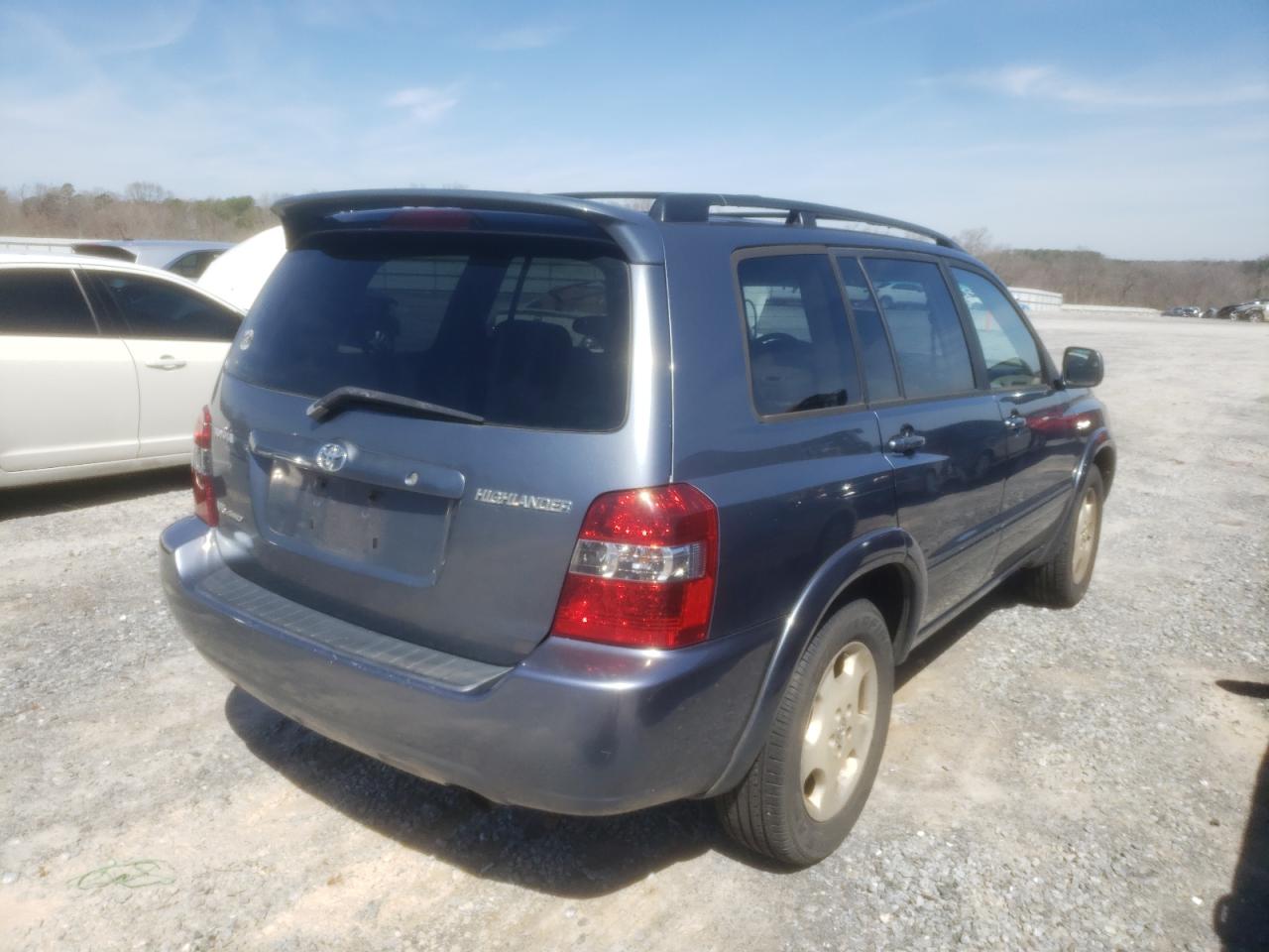 Photo 4 from auction – 2005 TOYOTA HIGHLANDER with VIN JTEEP21AX50101831