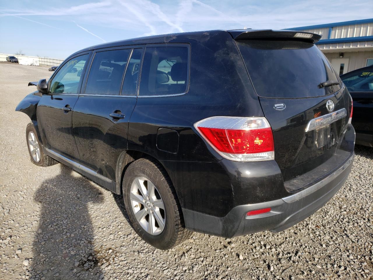 Photo 3 from auction – 2011 TOYOTA HIGHLANDER with VIN 5TDBK3EHXBS041724