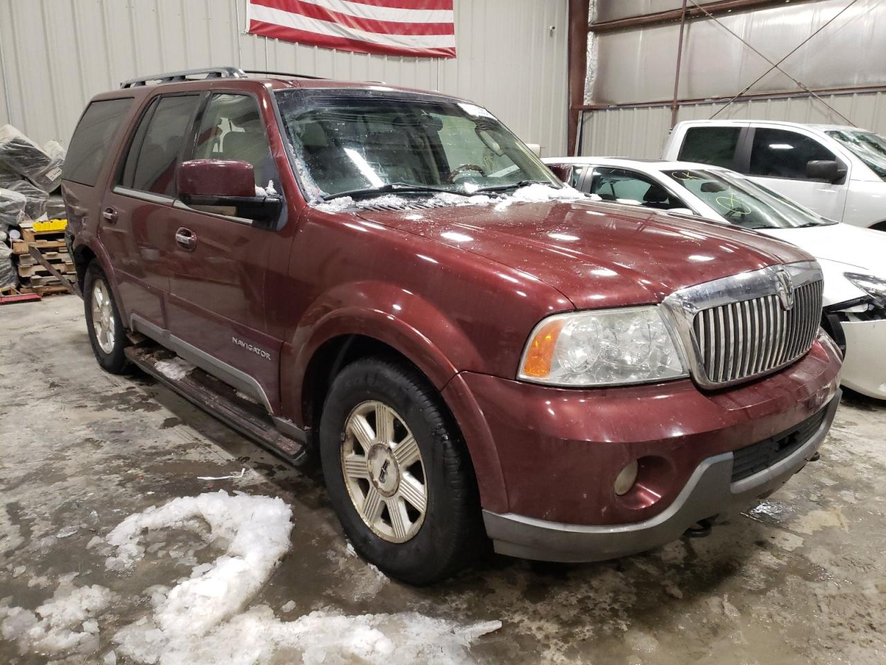 LINCOLN NAVIGATOR 2003 with VIN 5LMFU28RX3LJ09803 - Photo from auction