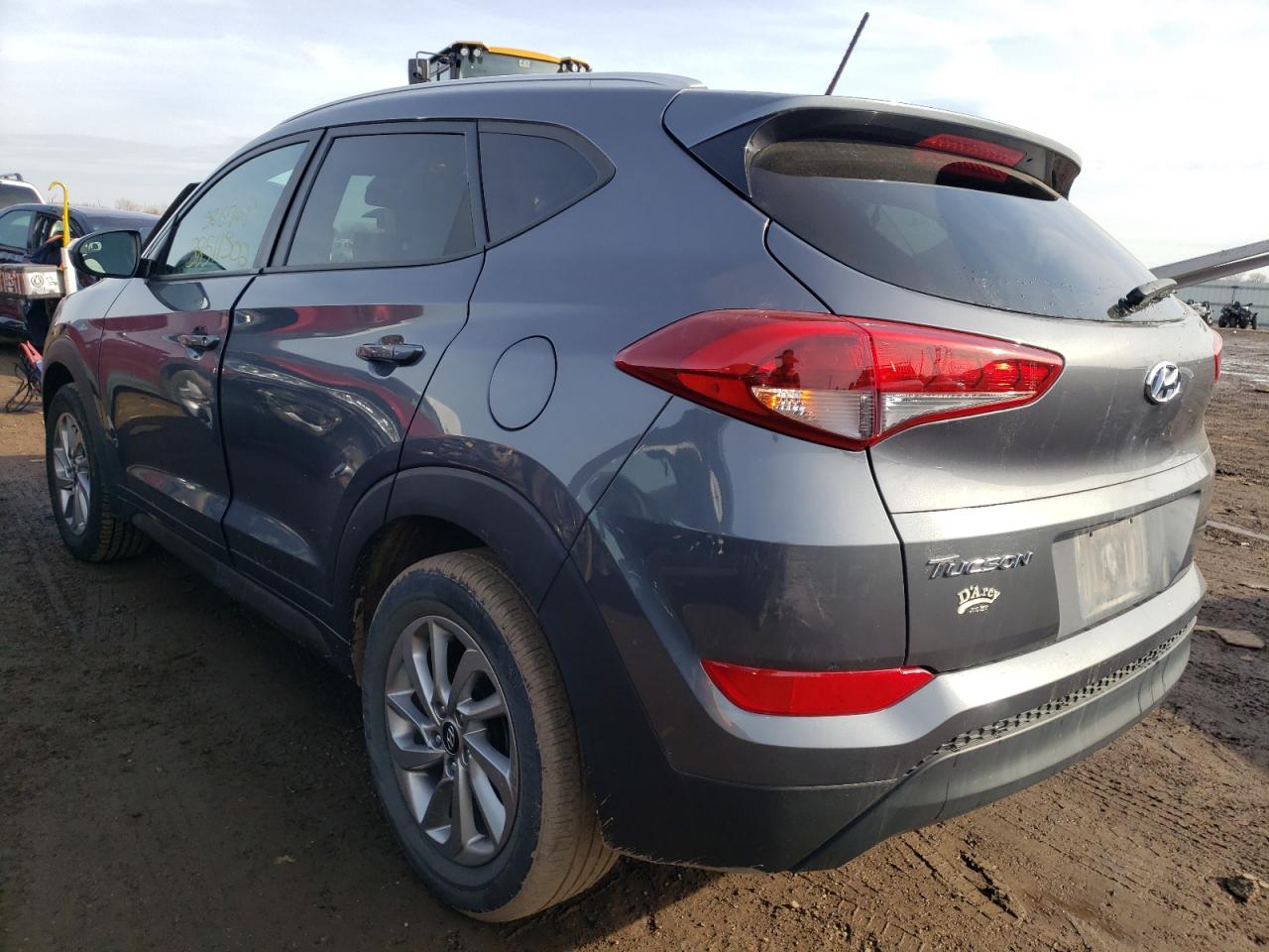 Photo 3 from auction – 2016 HYUNDAI TUCSON LIM with VIN KM8J33A41GU135825