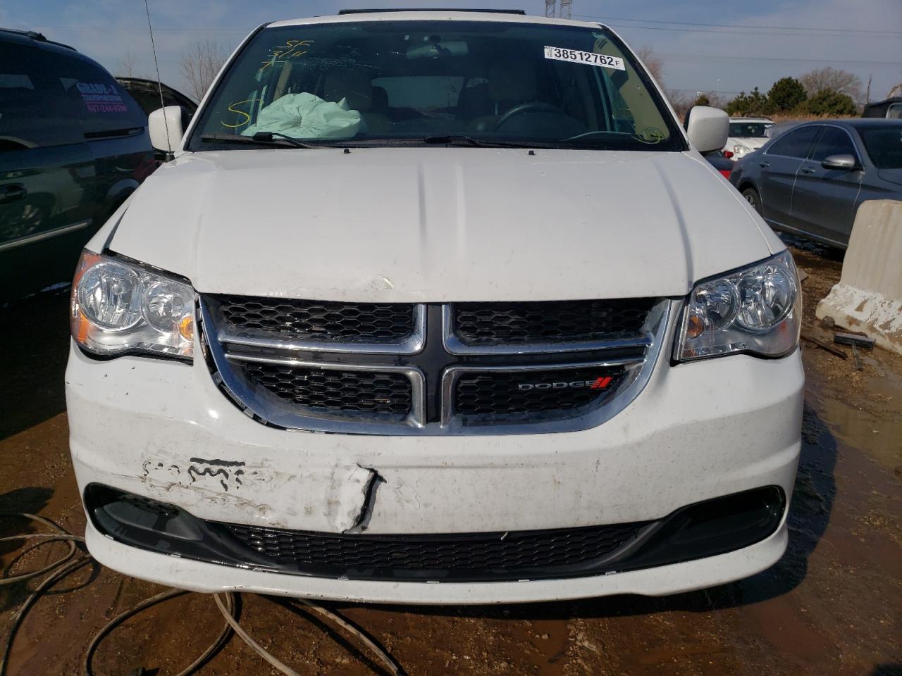 Photo 9 from auction – 2015 DODGE GRAND CARA with VIN 2C4RDGCG4FR548675