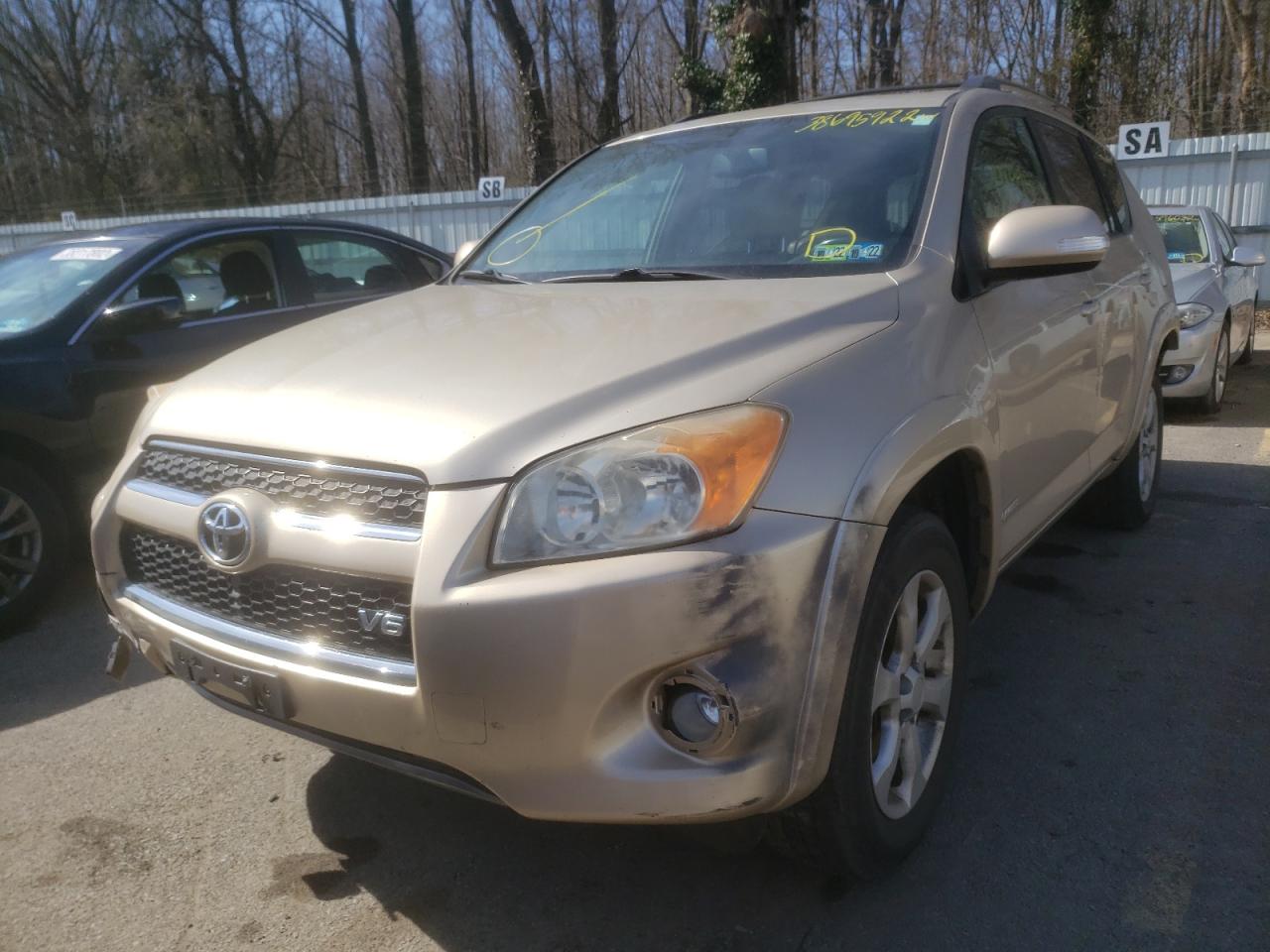 Photo 2 from auction – 2010 TOYOTA RAV4 LIMIT with VIN JTMDK4DV8AD013064