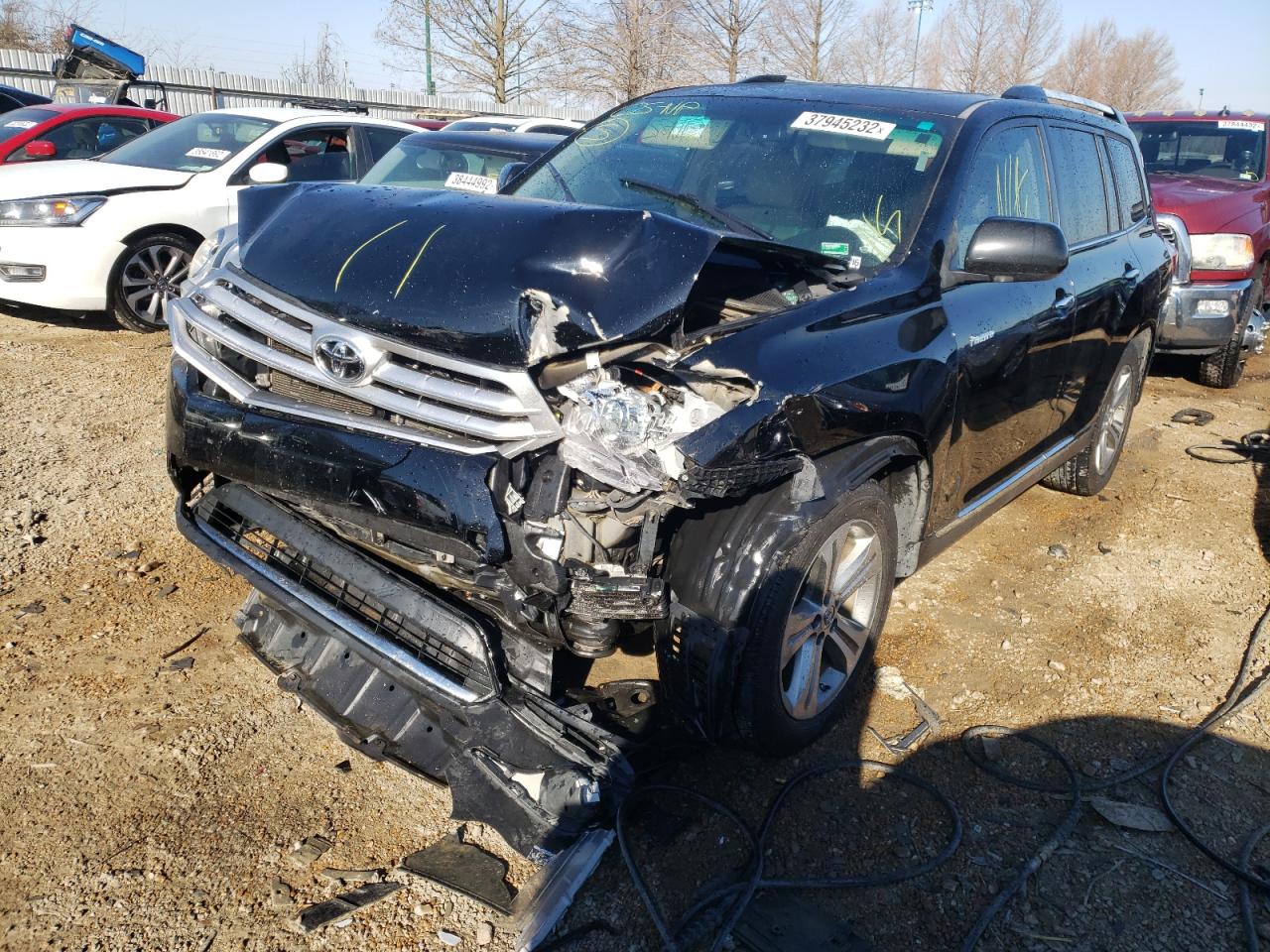Photo 2 from auction – 2011 TOYOTA HIGHLANDER with VIN 5TDYK3EH2BS028816