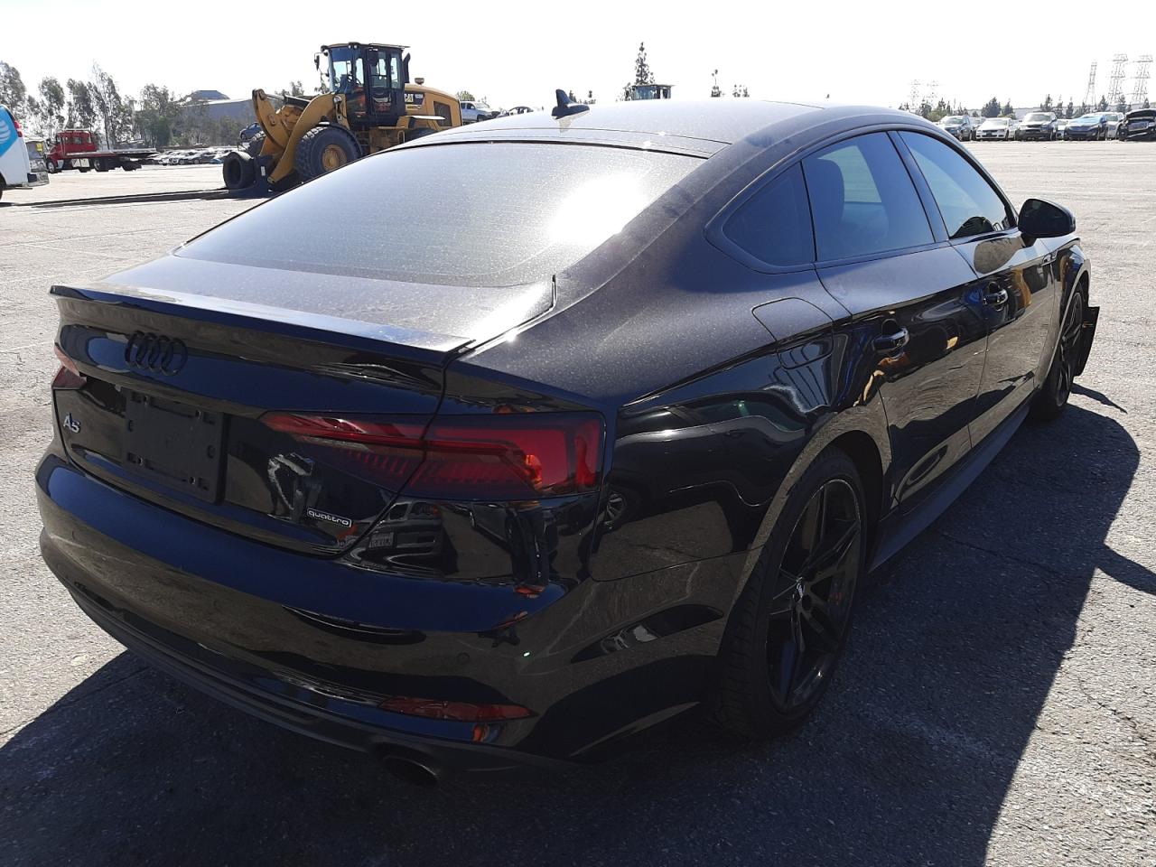 Photo 4 from auction – 2019 AUDI A5 PREMIUM with VIN WAUENCF55KA024719