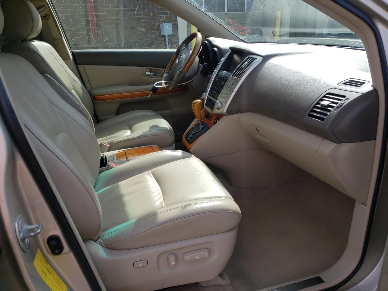 Photo 5 from auction – 2007 LEXUS RX 350 with VIN 2T2HK31U37C023672